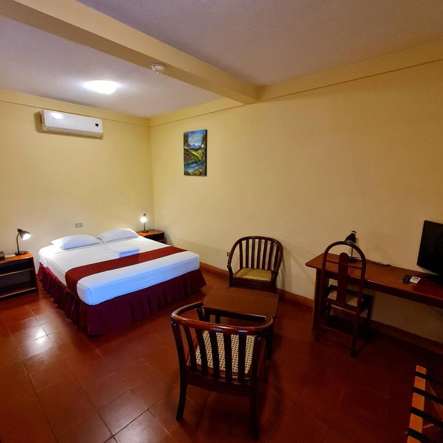 Hotel Austria León Eksteriør bilde